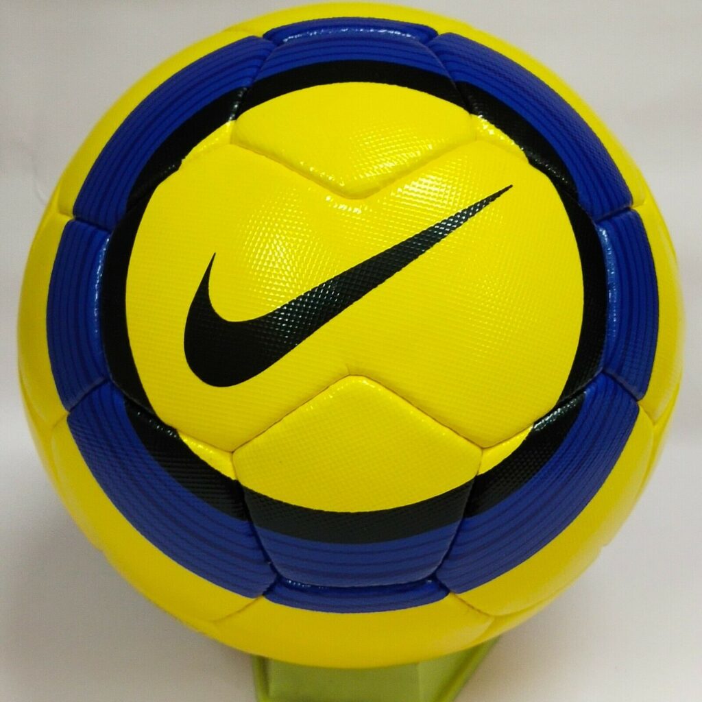 nike t90 aerow ball